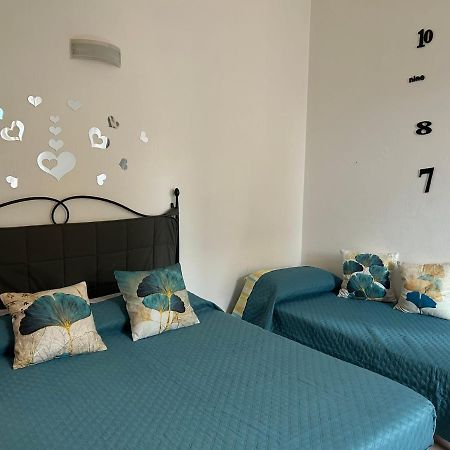Apartamento Casa L'abbraccio Livorno Exterior foto
